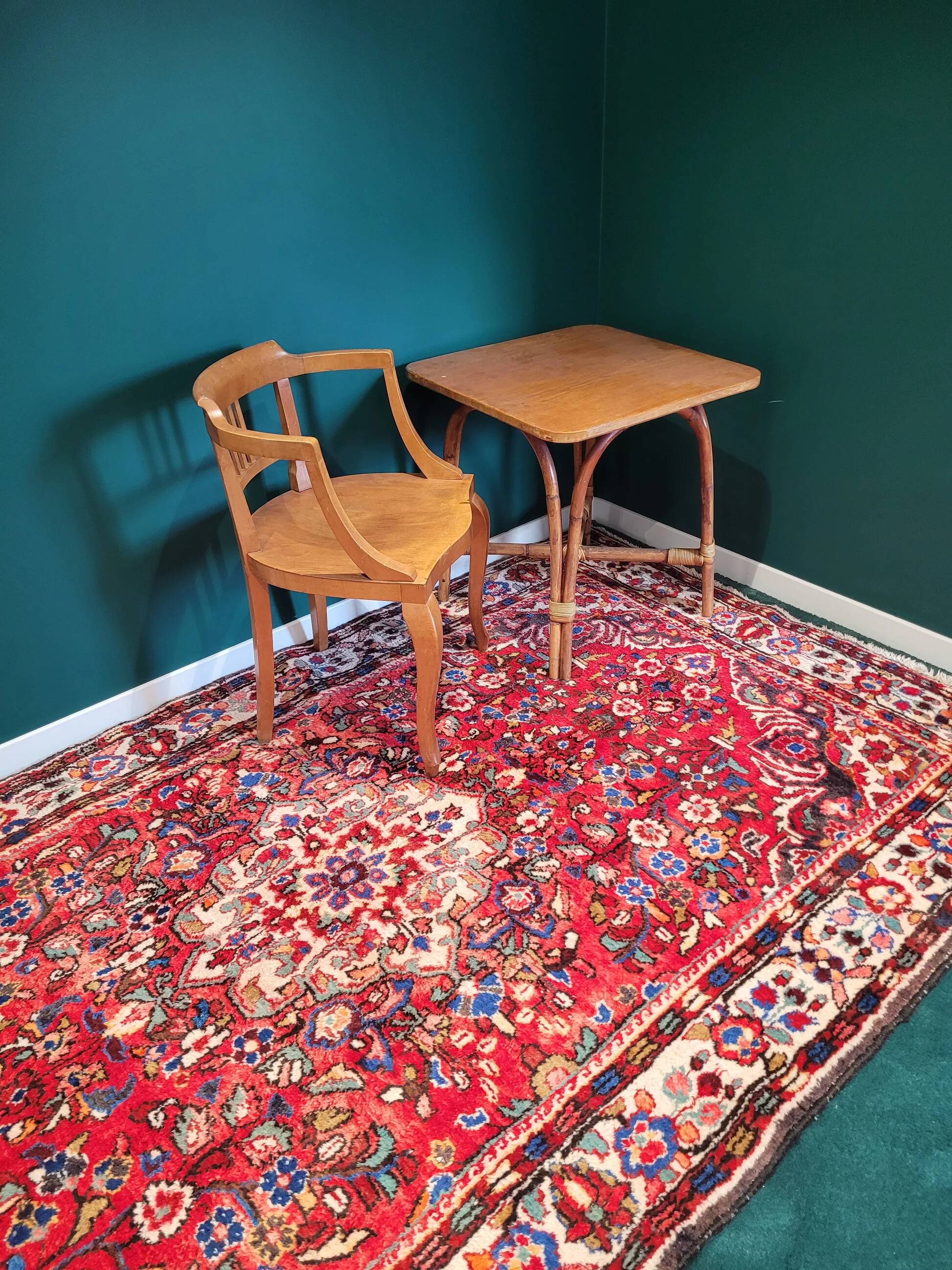 Iranian wool rug - Handmade - 274x158cm