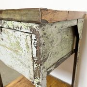 Commode en fer industriel gris, années 1950
