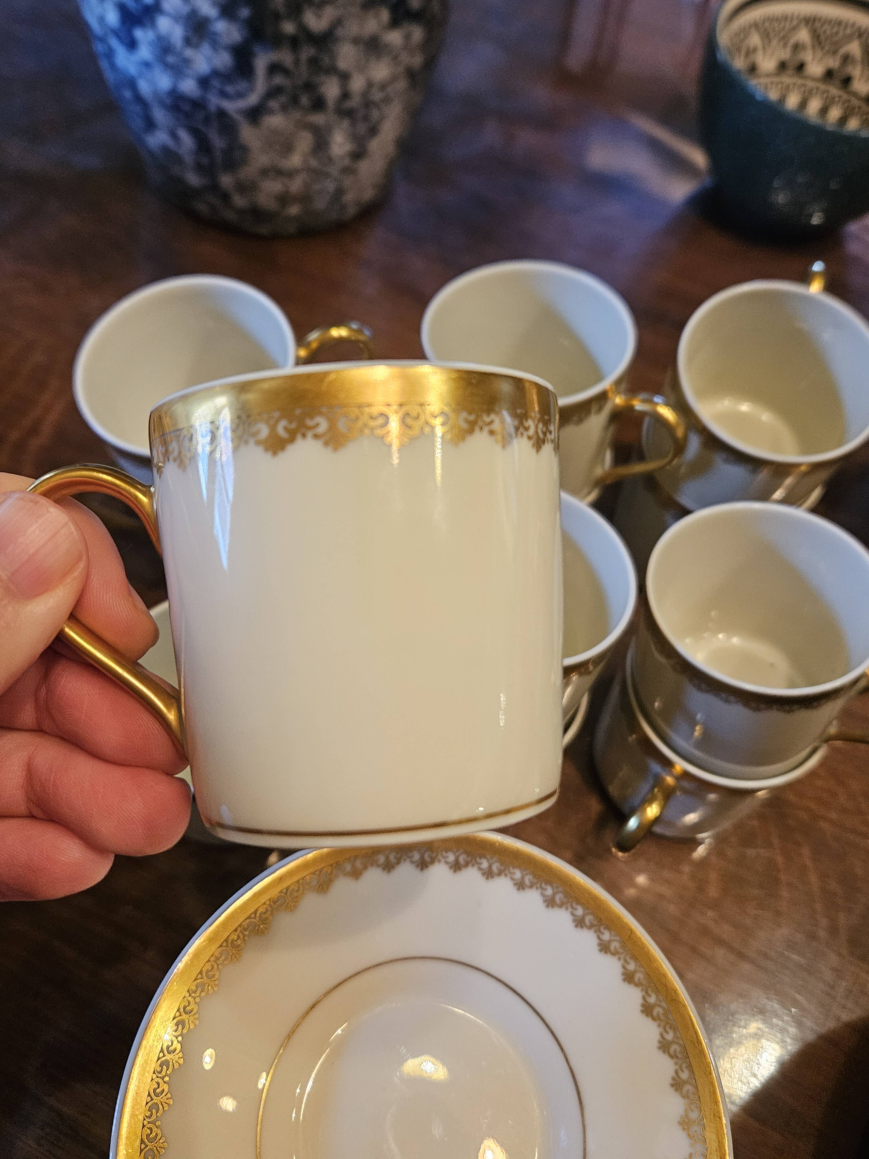 Old service A. Lanternier & Cie Limoges, 41 pieces, circa 1920/40.