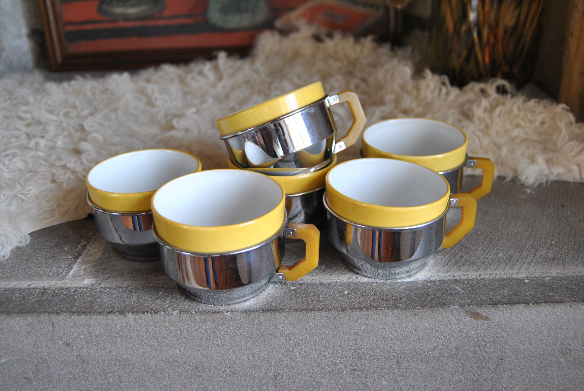 Series of 6 ceramic and stainless steel cups - 70s - Vintage