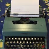 Olivetti typewriter, model Lettera 32