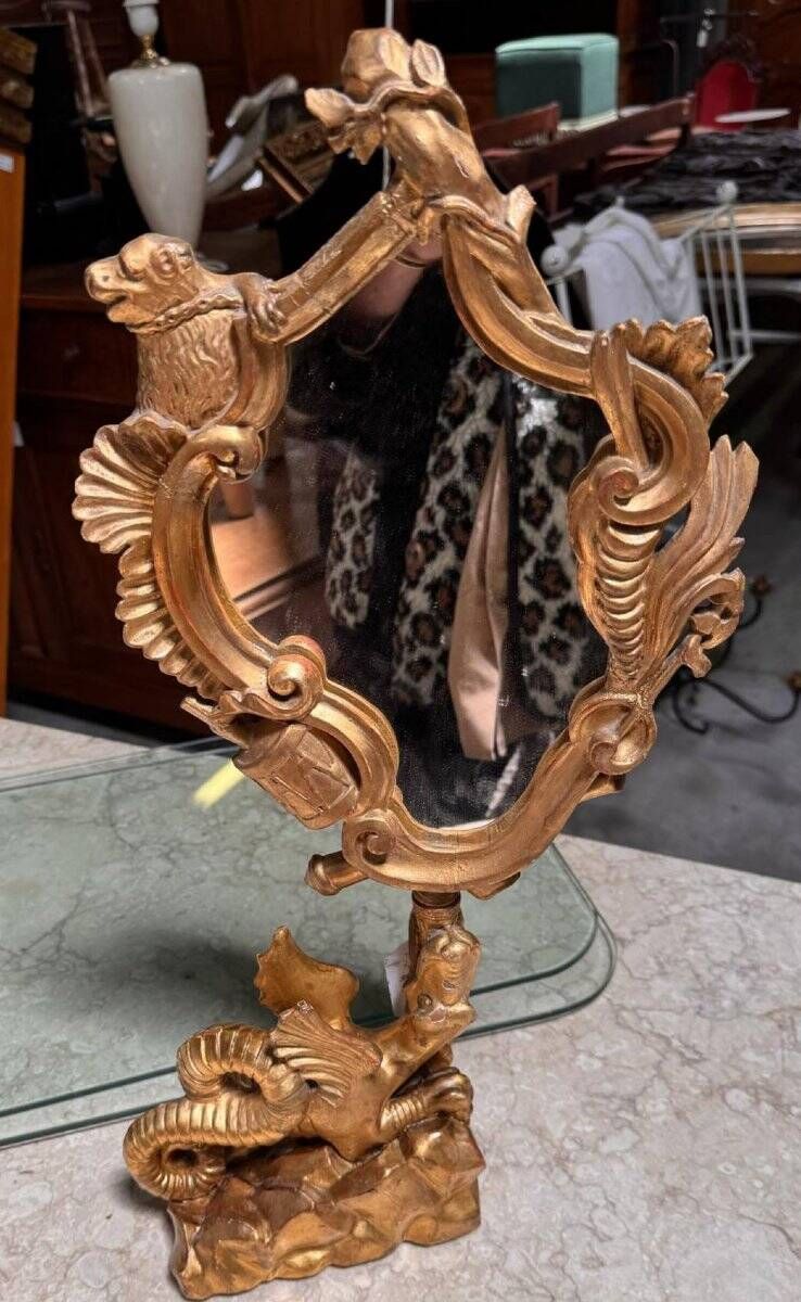 According to Gabriel Viardot: dragon mirror in gilded wood.