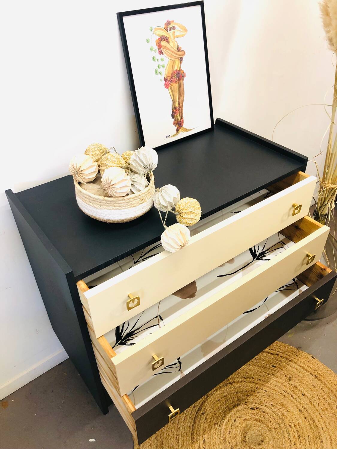 Scandinavian chest of drawers