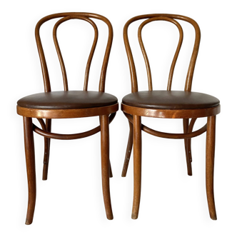 Bistro chairs in wood and skai