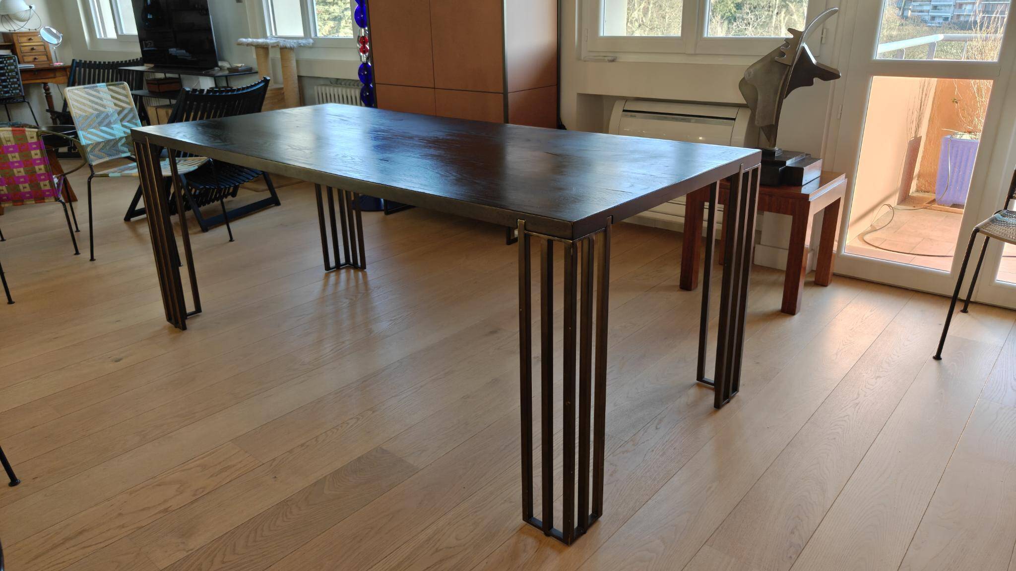Contemporary dining table