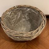 Wicker basket