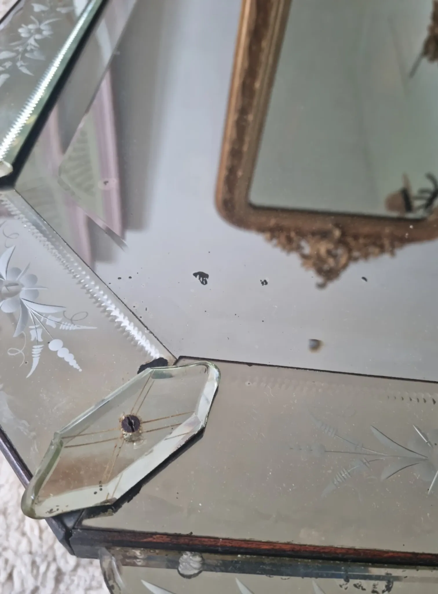 Venetian mirror