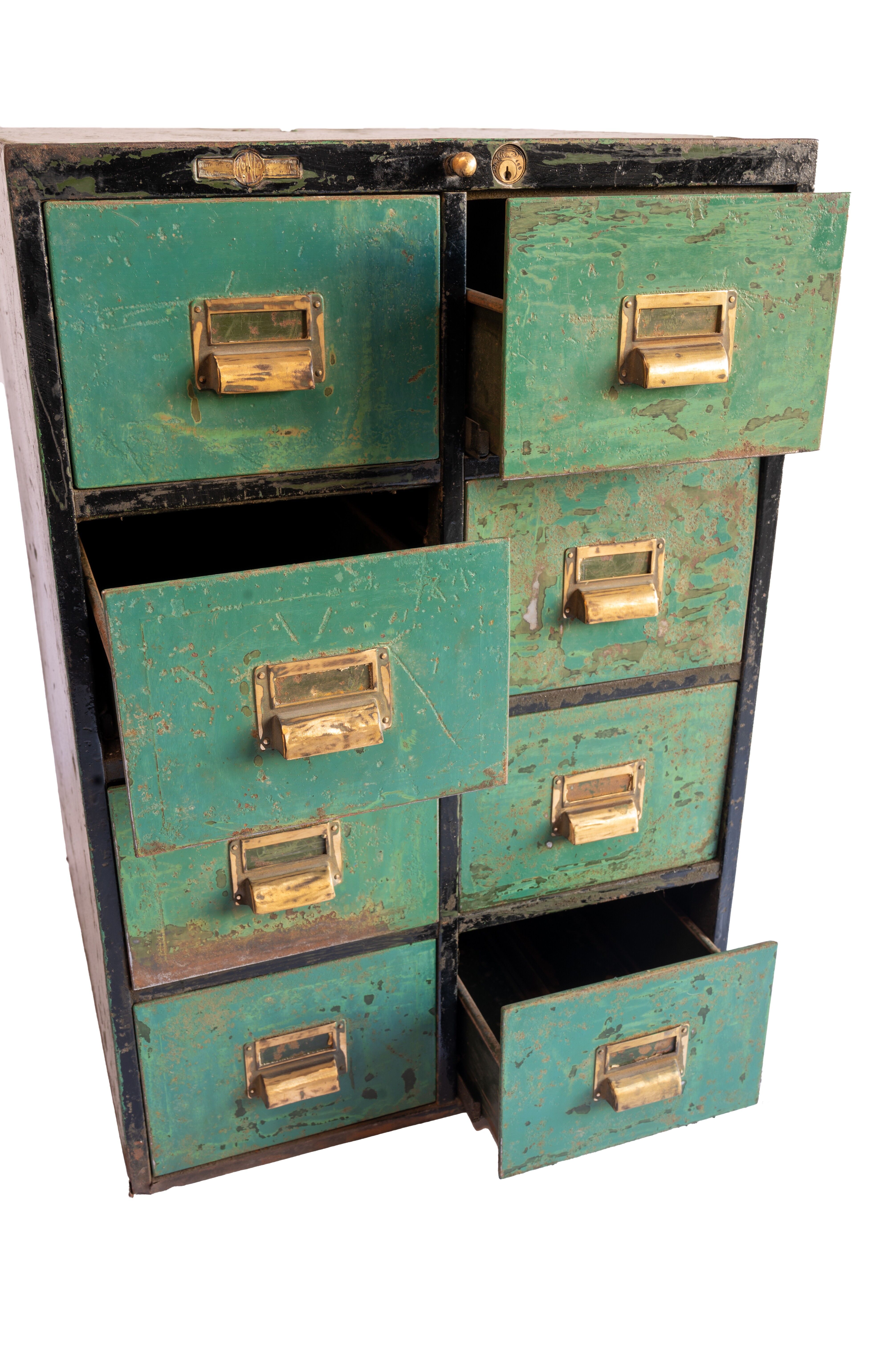 Rare Roneo Paris chest of drawers from 1931