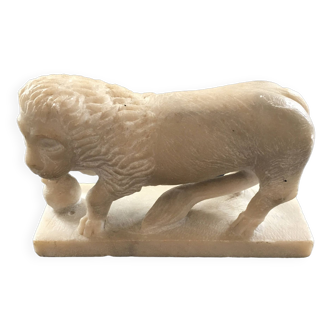 Marble lion paperweight