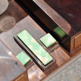 Child dressing table