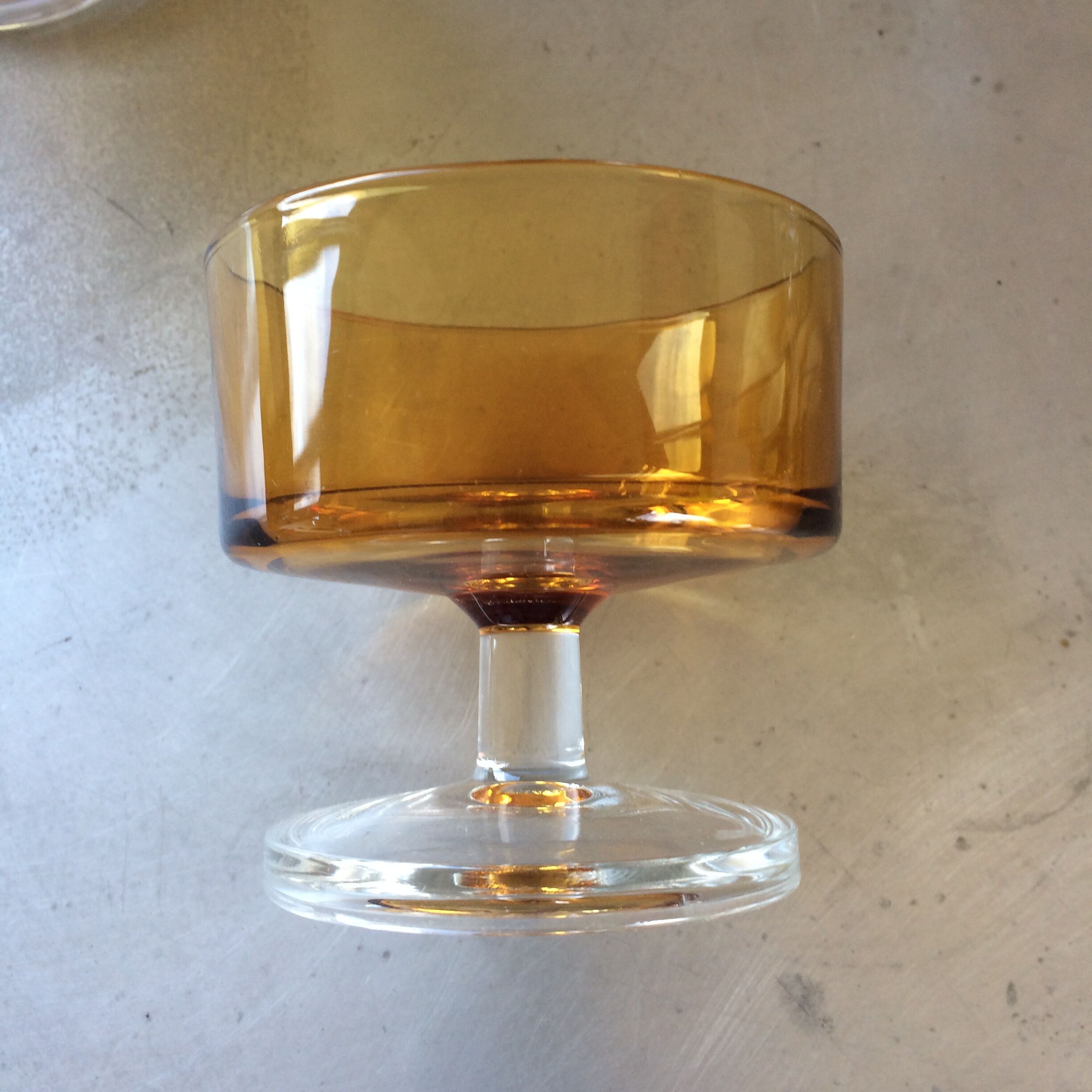 Arcopal champagne cups