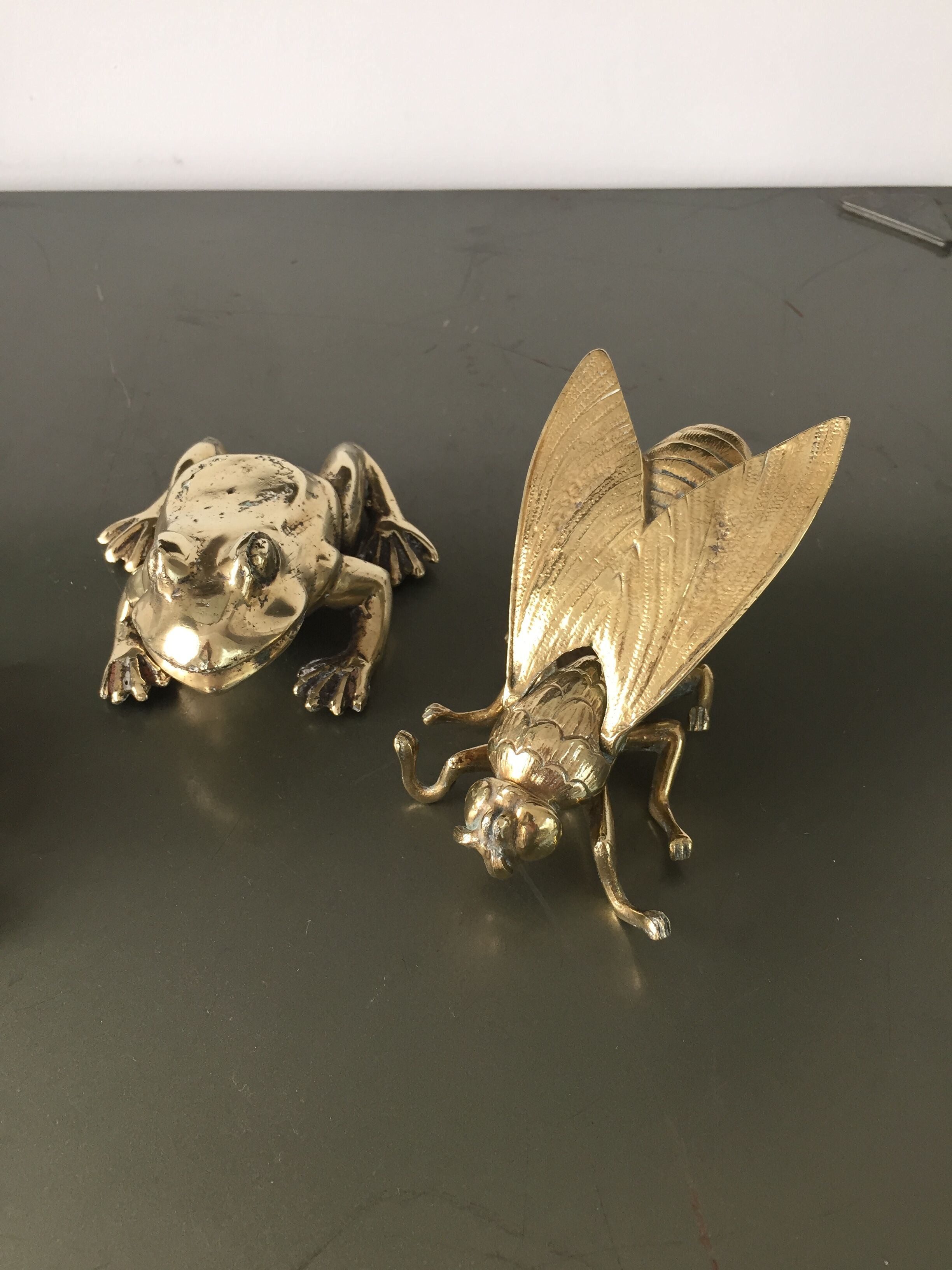 Lot de 3 bronzes anciens sculptures grenouille et cigales 19ème siècle