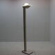 Lampadaire en métal blanc moderniste par Hartmut Engel pour Zumtobel, années 1980.