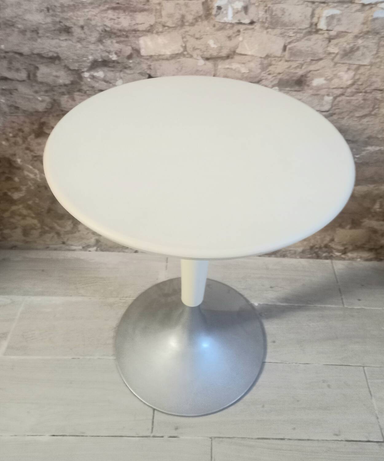 Table Dr Na Kartell by Philippe Starck 1999