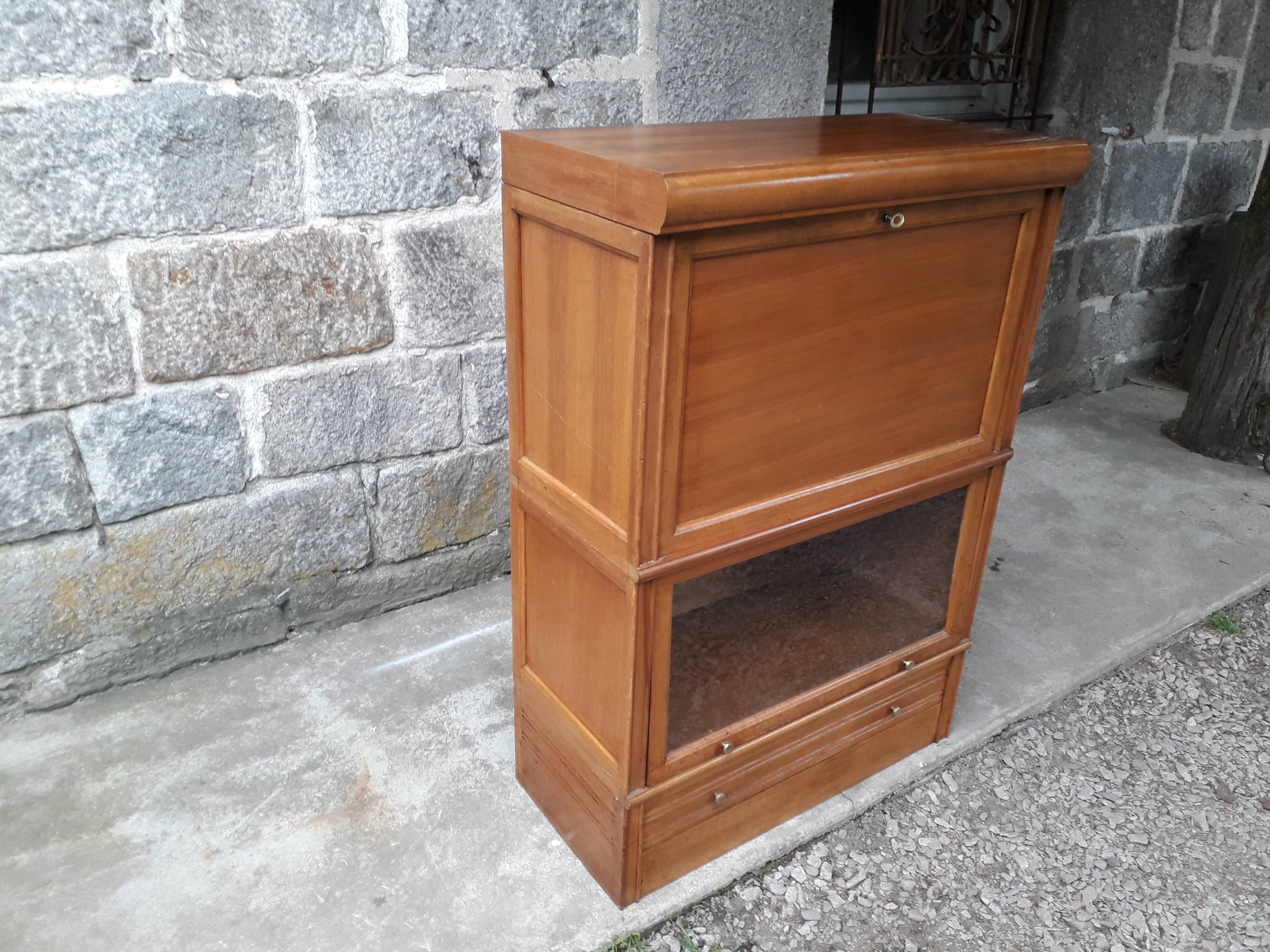 MD storage furniture