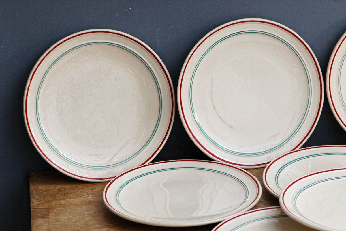 Set of 10 dessert plates, Moulin des Loups, Orchies