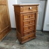 Chiffonier