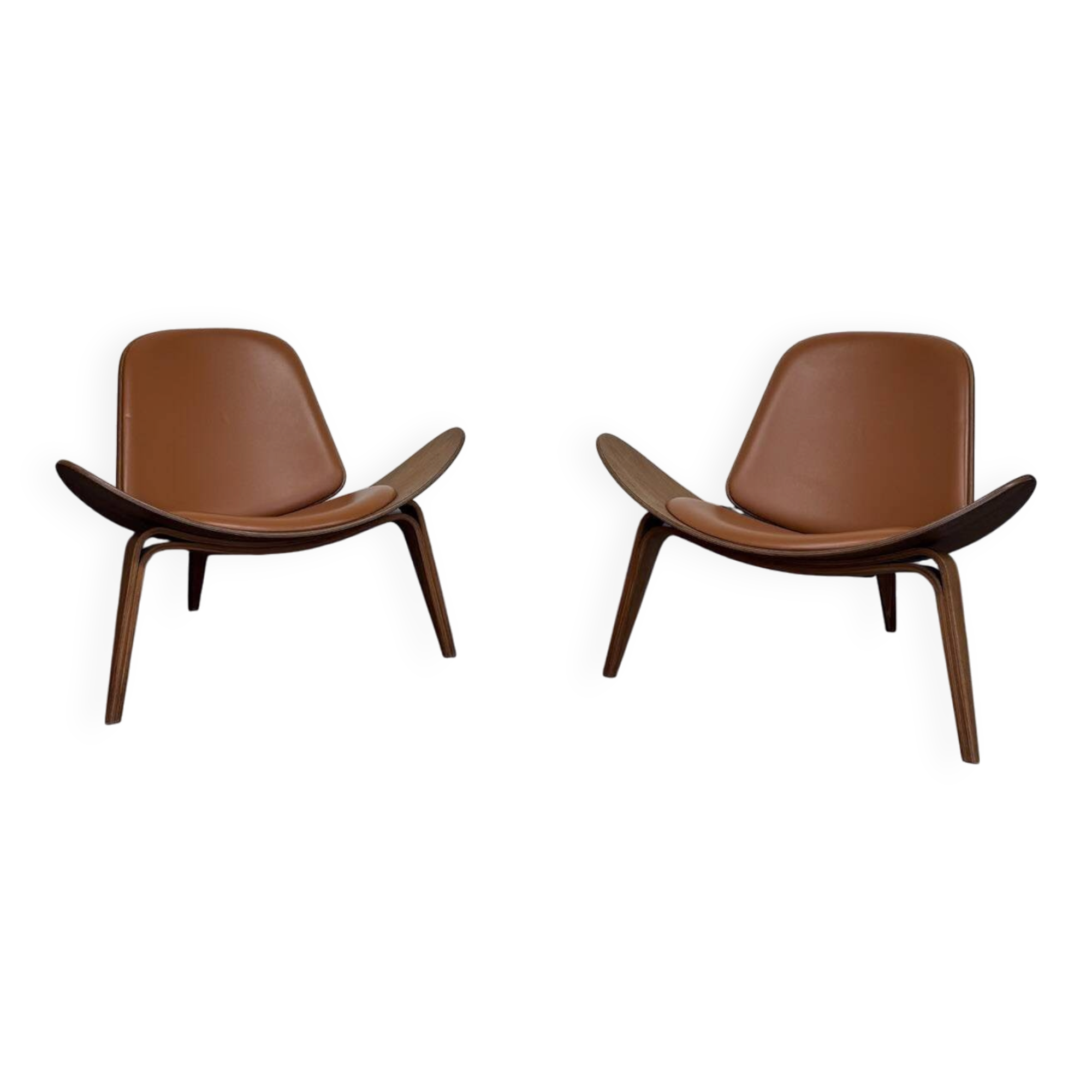 Hans J. Wegner CH07 ‘Shell’ Chairs for Carl Hansen & Søn