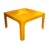 Table basse résine orange circa 1970