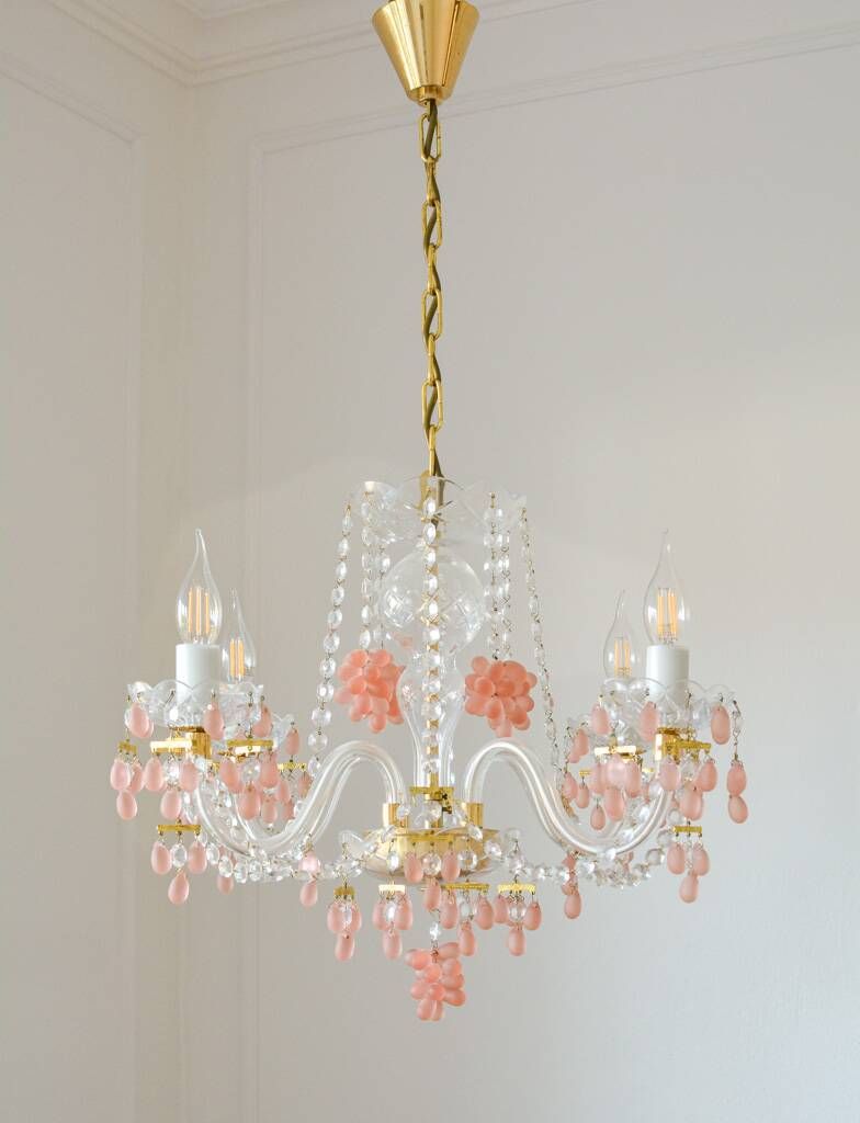 Chandelier en cristal de Bohême par Václav Hanus – Élégance royale