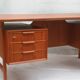 Bureau en teck, années 1960