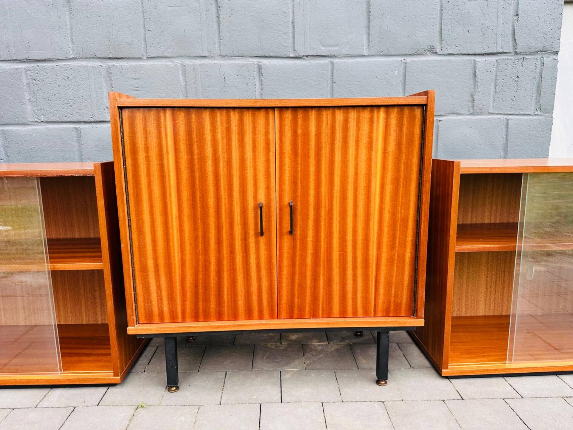 Vintage modular bookshelf furniture