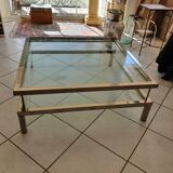 Showcase coffee table
