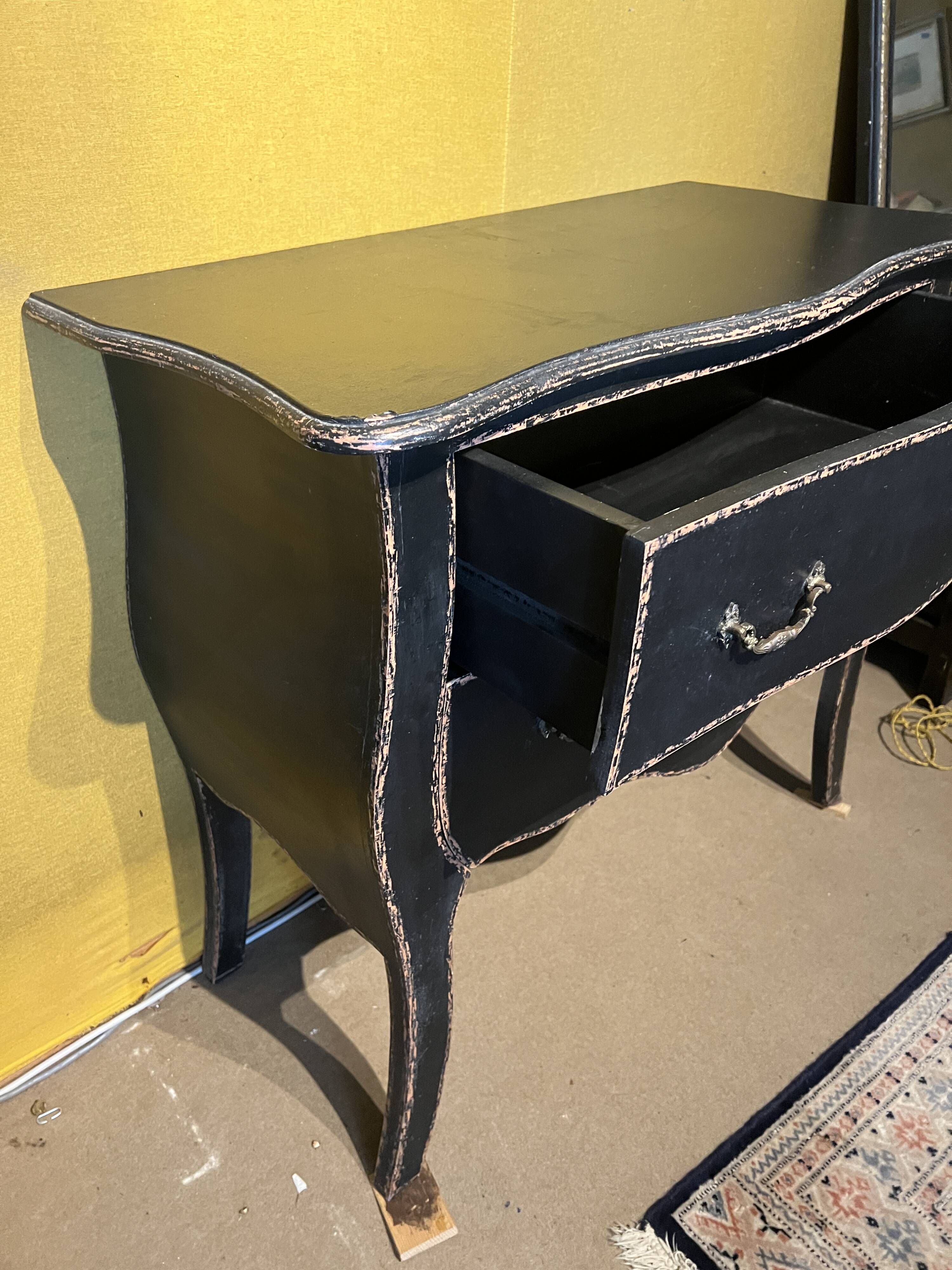 Commode de Style néo-Louis XV , laquée en noir , 2 tiroirs