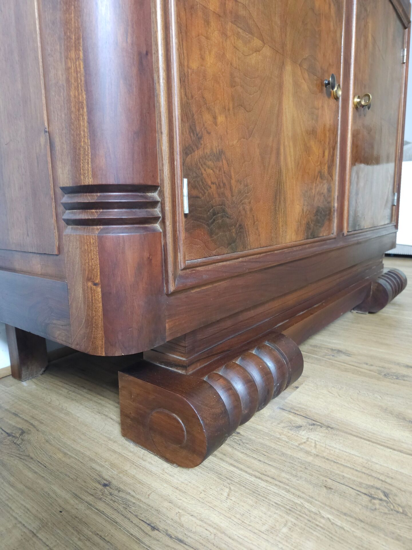 Small Art Deco Buffet in Walnut, Circa 1930