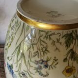 Porcelain vase flowers Wiesengrund und Bergeshöh'n