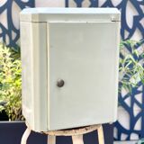 Vintage metal medicine cabinet