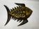 Sculpture murale poisson métal doré et fer riveté art brutaliste
