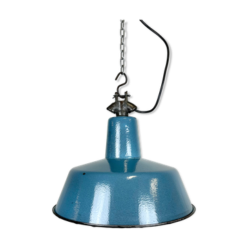 Lampe d’usine en émail bleu industriel avec plateau en fonte, années 1960