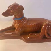 Figurine lévrier
