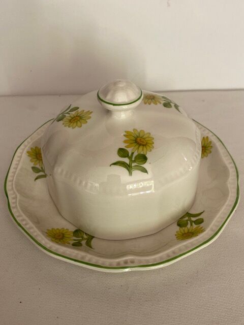 Vintage Buttermaker Kensington Butterfield R3026