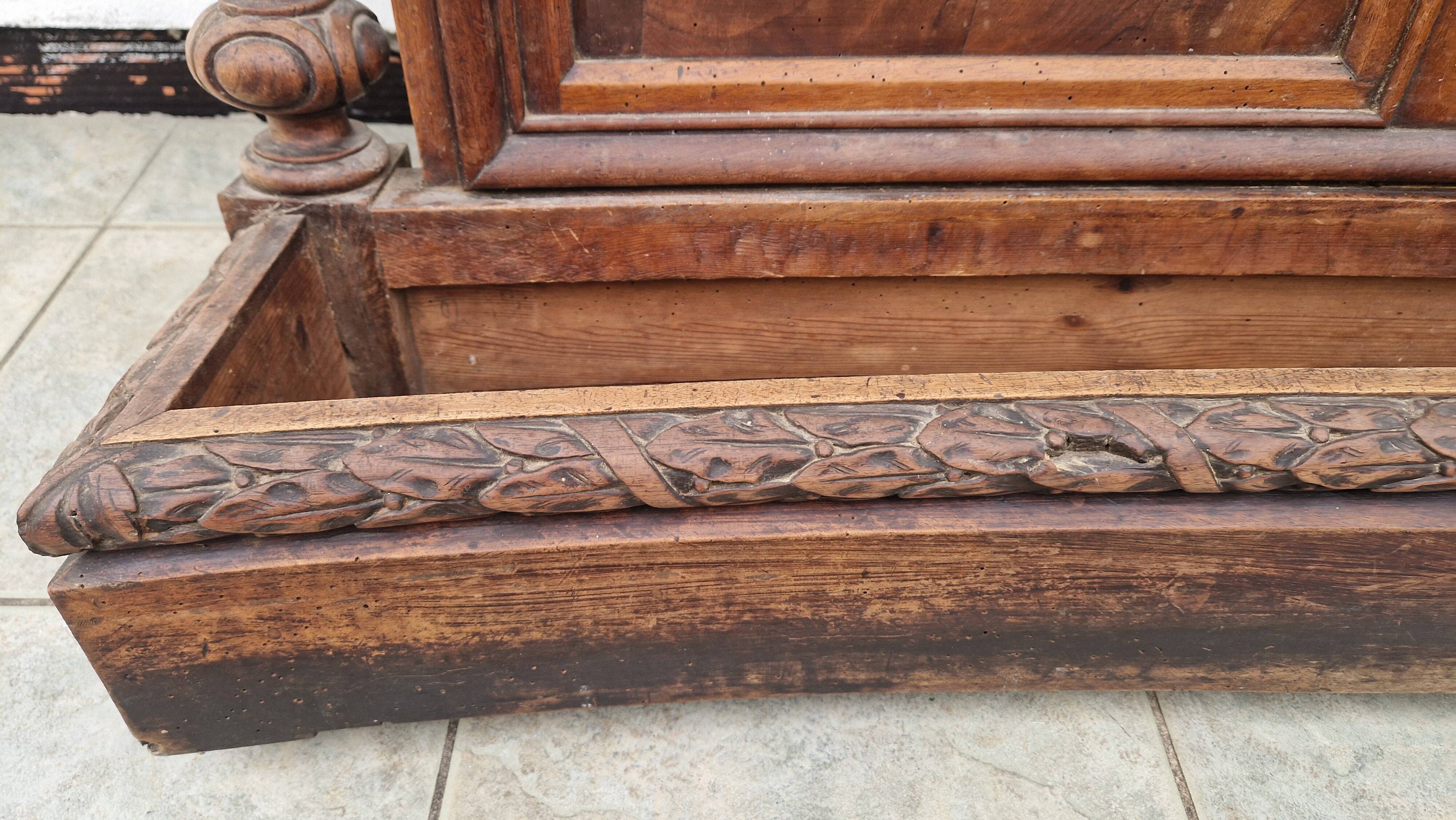 Coat rack