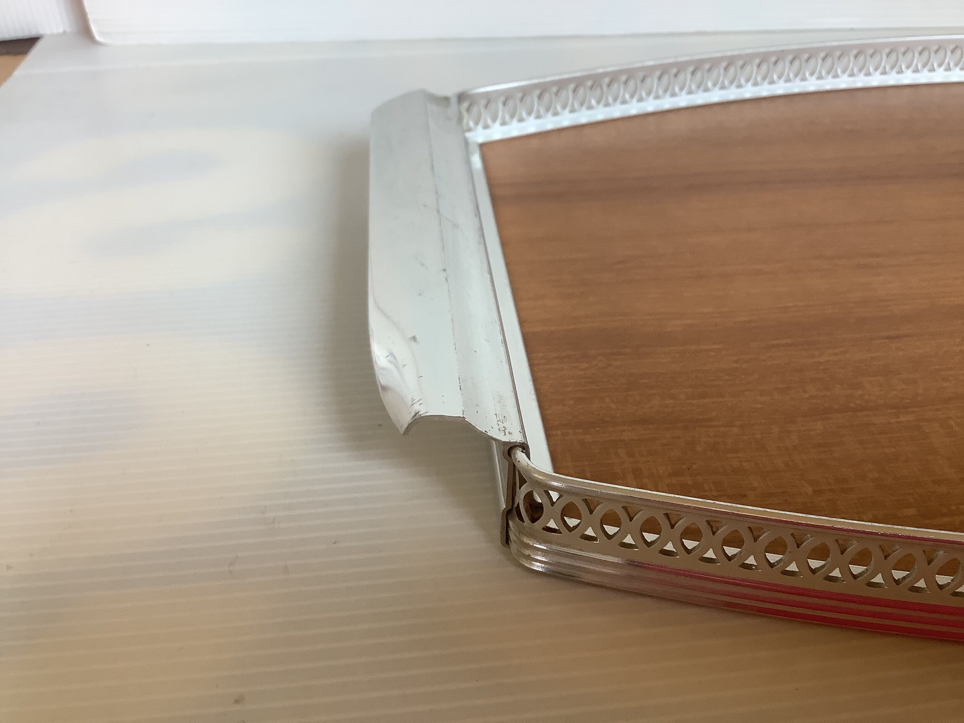 Openwork metal formica tray