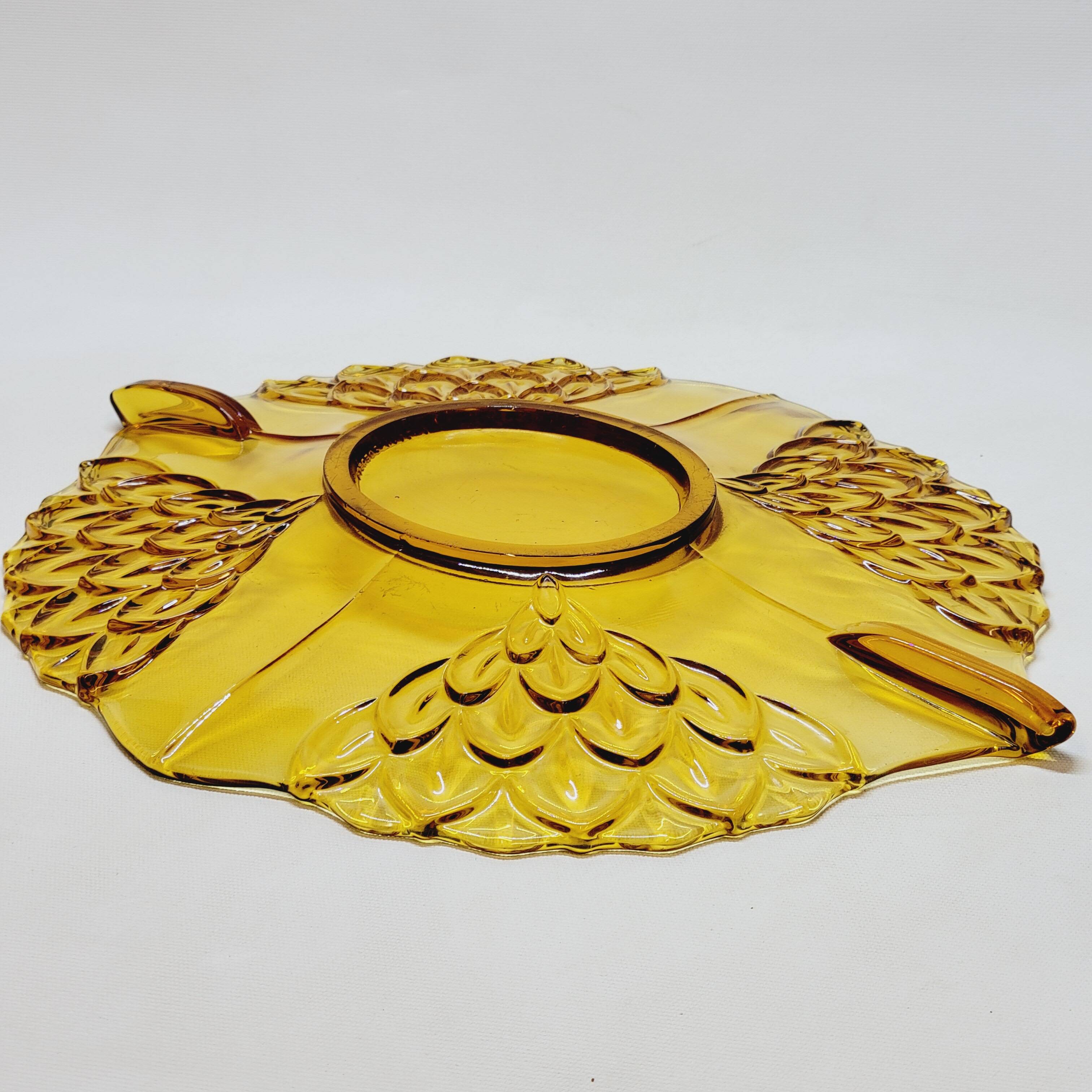 Old Art Deco Dish In Amber Crystal Czechoslovakia