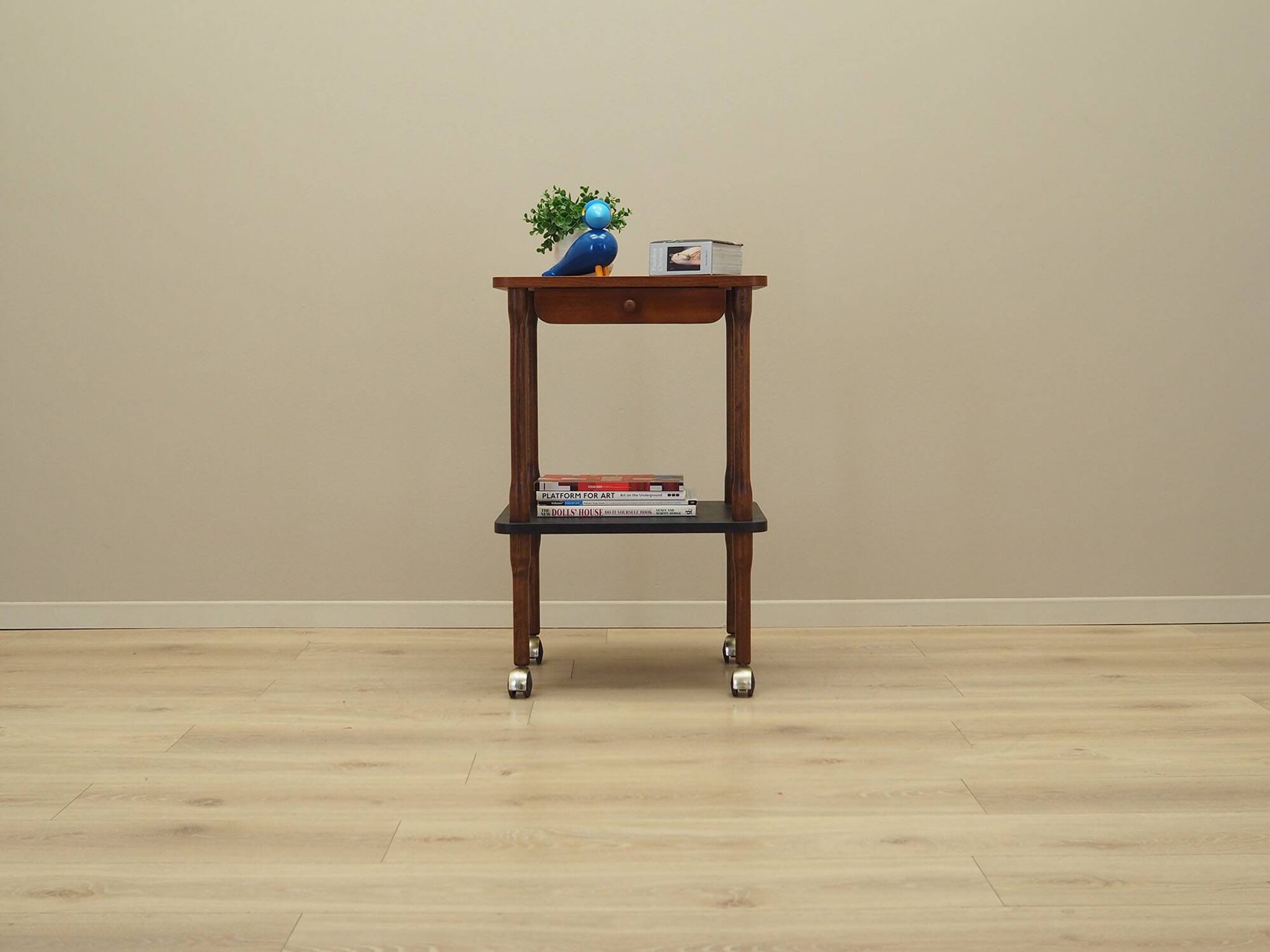 Walnut table, Italian design, 1960s, manufacture: Italy