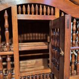 Panetière xviii, louis xv style walnut policeman's hat