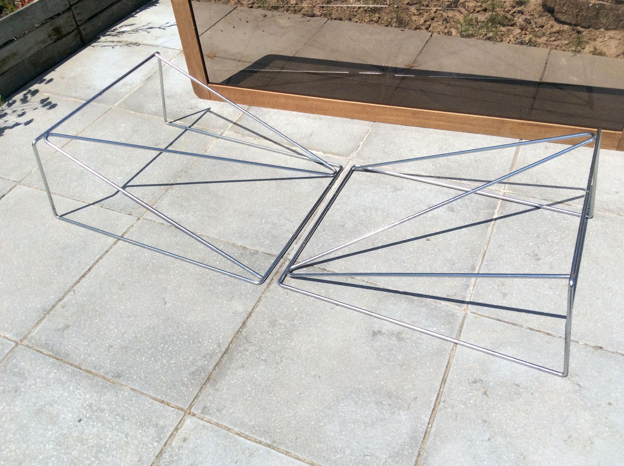 Table basse et haute tréteaux