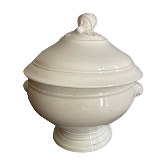 Soupière ancienne en porcelaine blanche