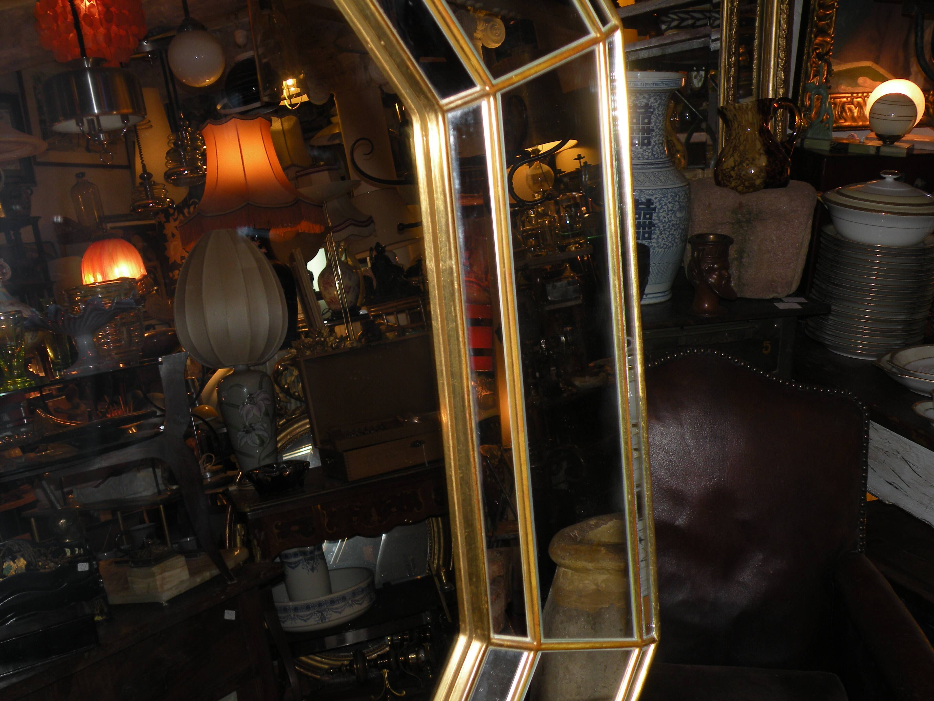 Miroir à pareclose 1970/ 1980  design Bestelnummer belgique