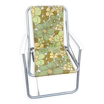 Retro 70s camping chair