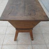 Kneading in walnut and oak 19th