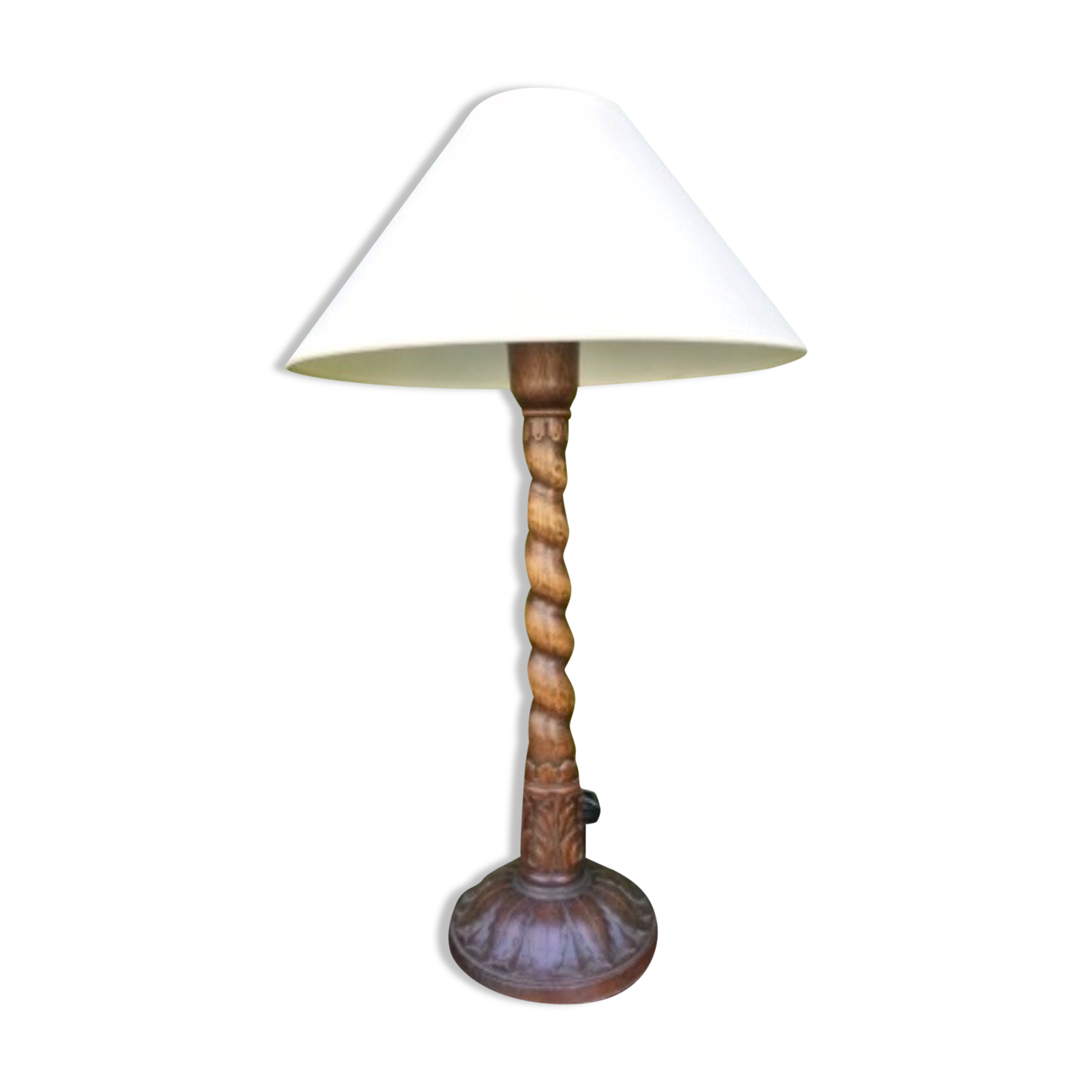 Antique style lamp