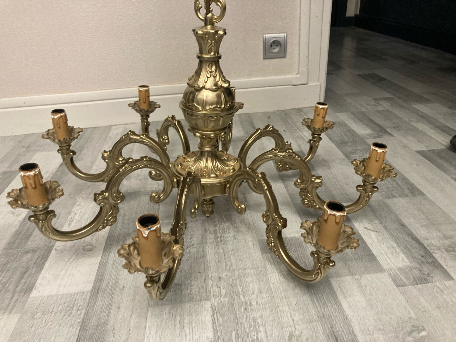 8-branch bronze chandelier