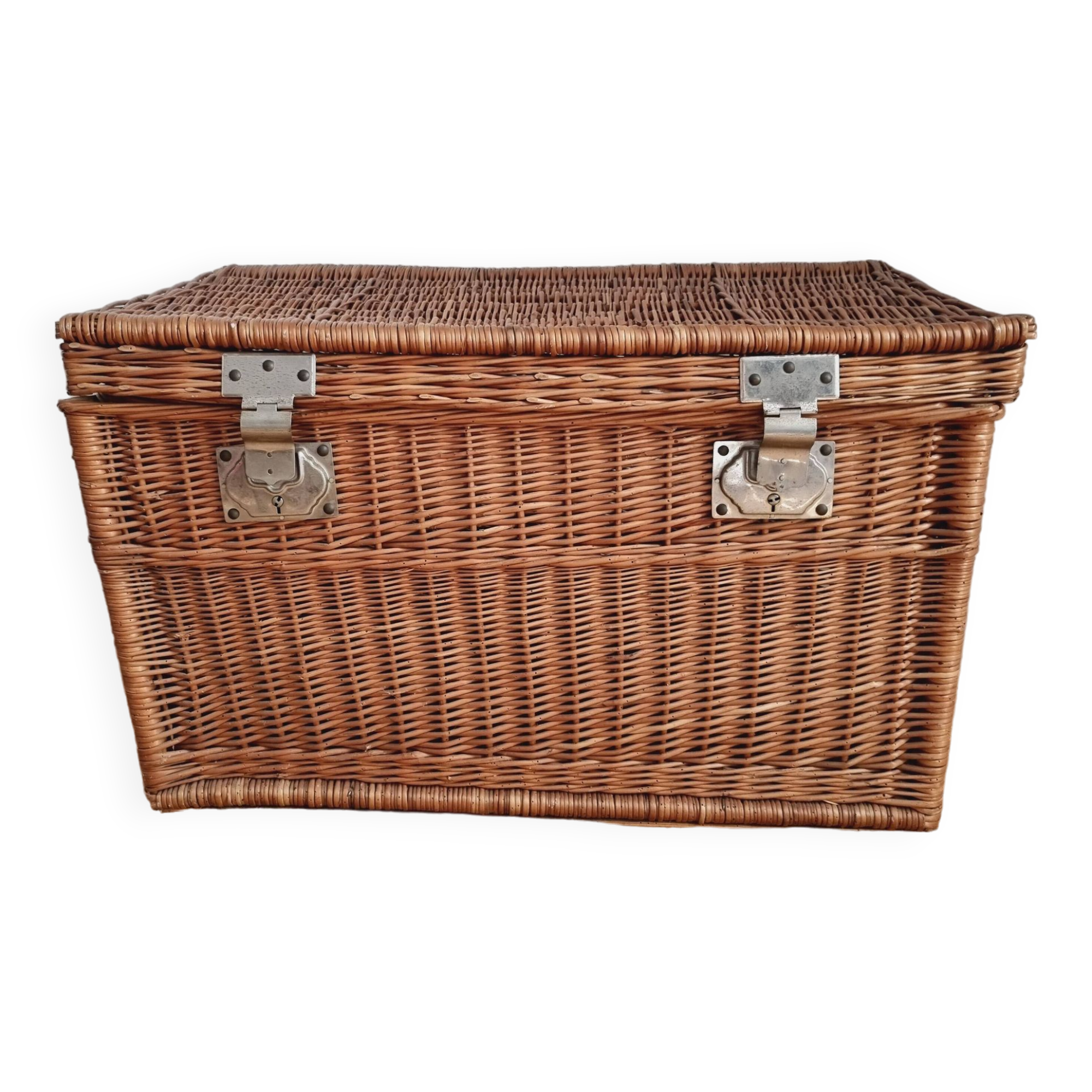 Large wicker trunk