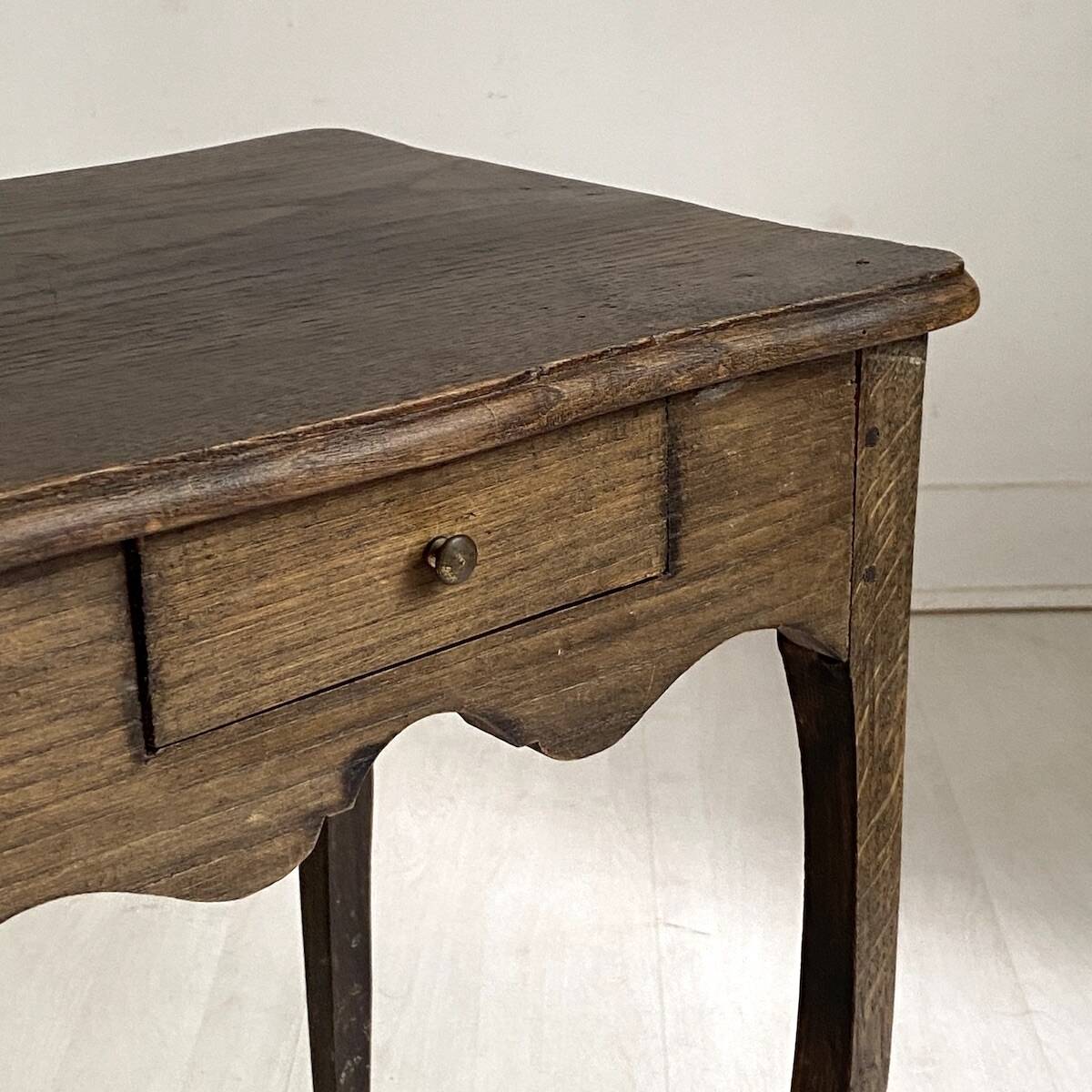 Petite table d'appoint 1930's