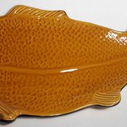 Plat zoomorphe poisson Poet Laval